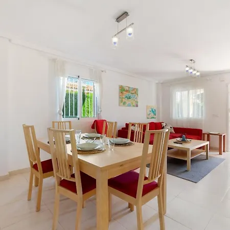 He Lux Zenia Mar Holiday home